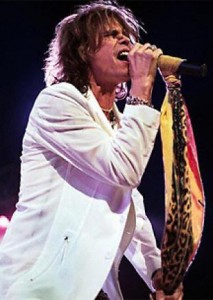 Steven Tyler amenaza a Aerosmith rumores
