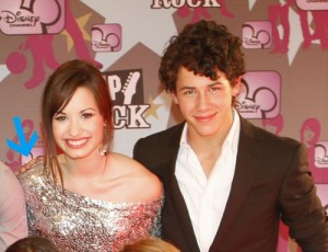 3024191406_e02c0627ca Demi Lovato y Nick Jonas vuelven a escribir juntos una canción pop