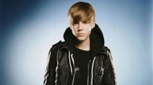 JUSTIN BIEBER