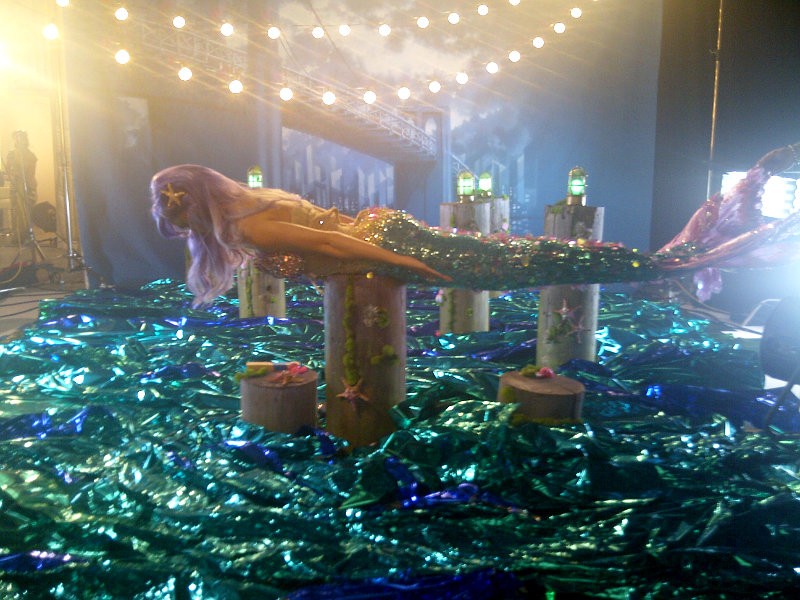 lady-gaga-s-creative-director-responds-katy-perry-s-mermaid Katy Perry acusada de copiar a Lady GaGa pop