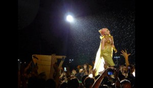Lady Gaga Lady Gaga rapea en Brasil