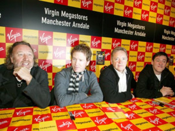music_new_order New Order lanzará un mini ábum en Enero