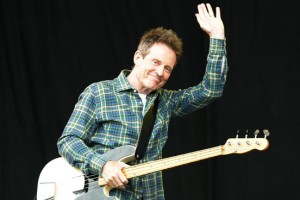 John Paul Jones de Led Zeppelin lanza el grupo Minibus Pimp