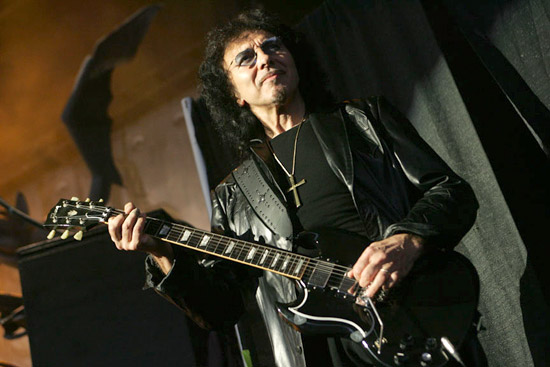 Tony Iommi confirma su enfermedad 